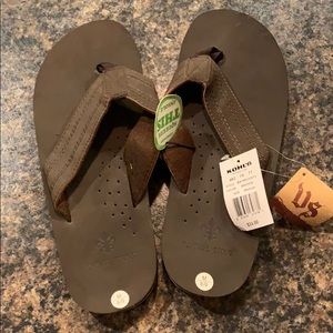 Men’s Vintage Stone Brown Flip Flops NWT - 8/9